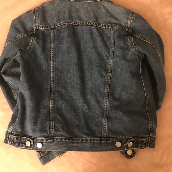 Jean jacket - Picture 2 of 3